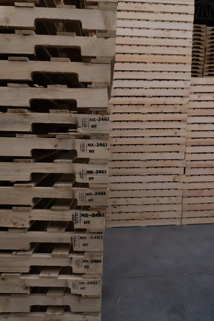 Impacto de la tecnología en la producción y uso de tarimas de madera para embalaje